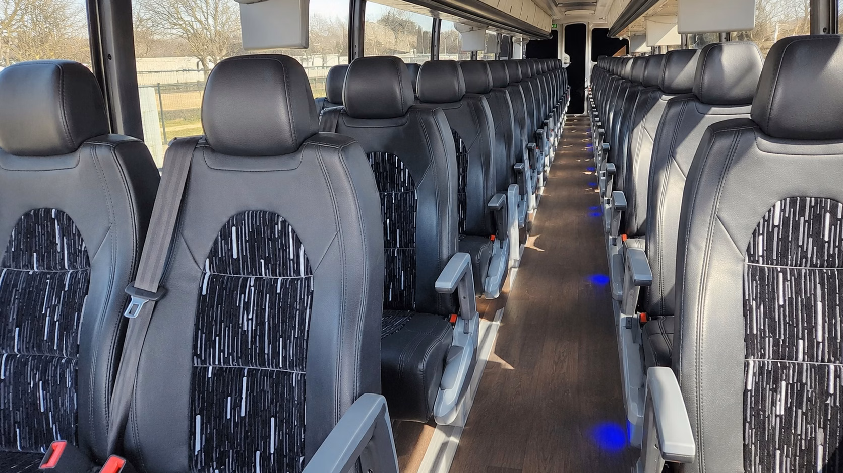 shuttle your guests between tacoma s most beloved wedding venues